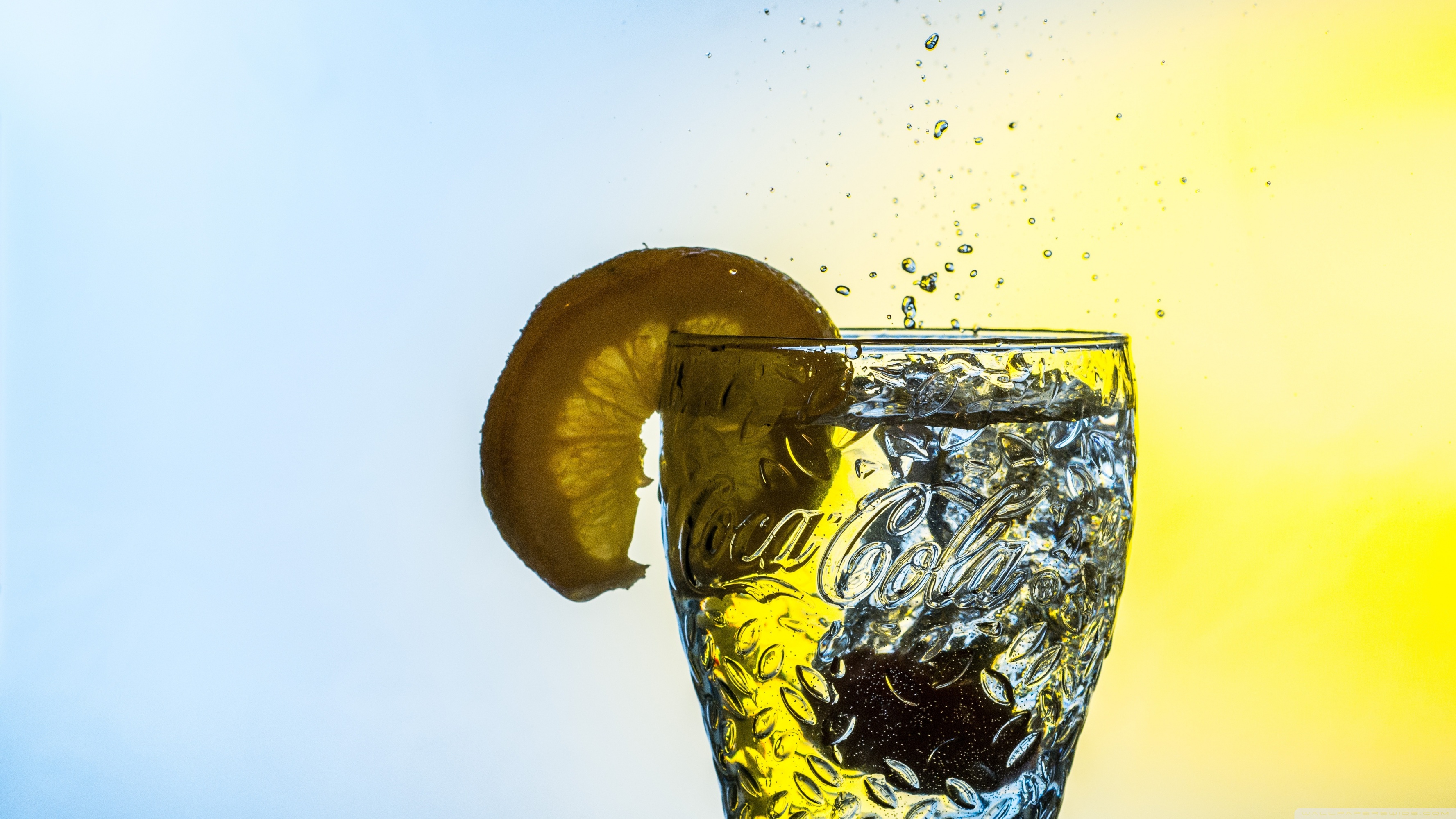 Cold Water Lemon Glass HD desktop wallpaper