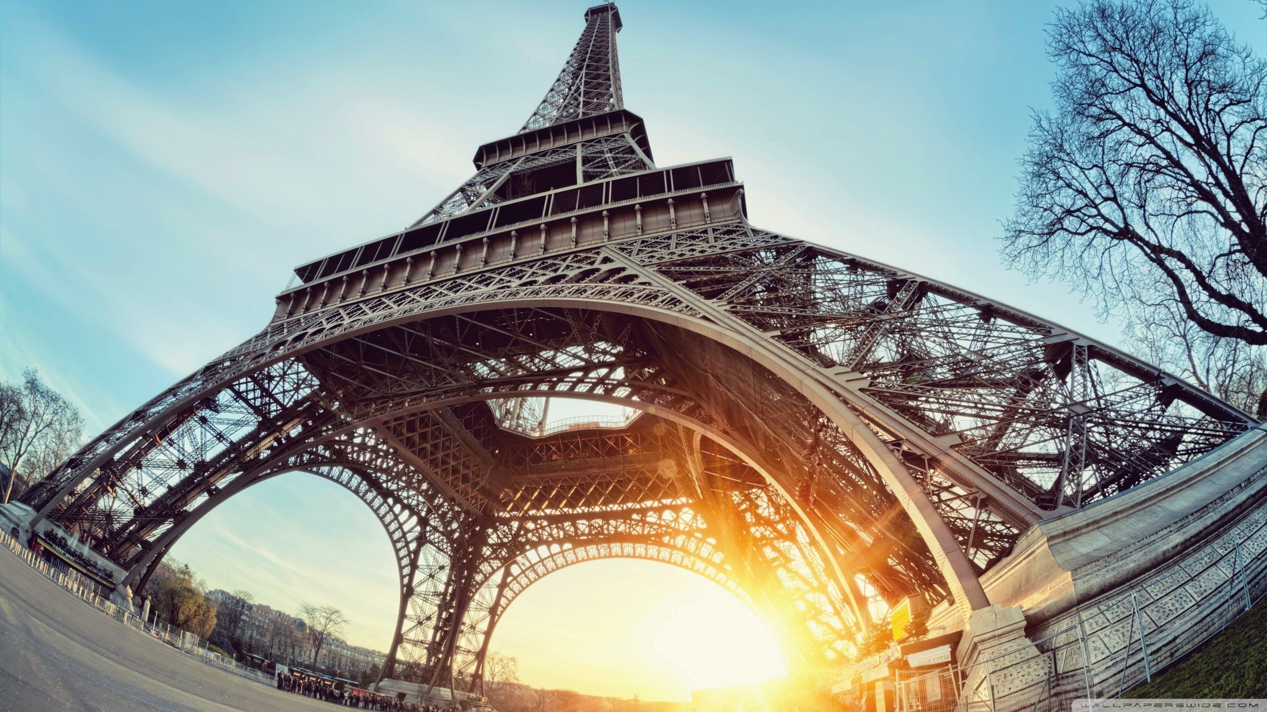 Eiffel Tower Paris Sun HD desktop wallpaper