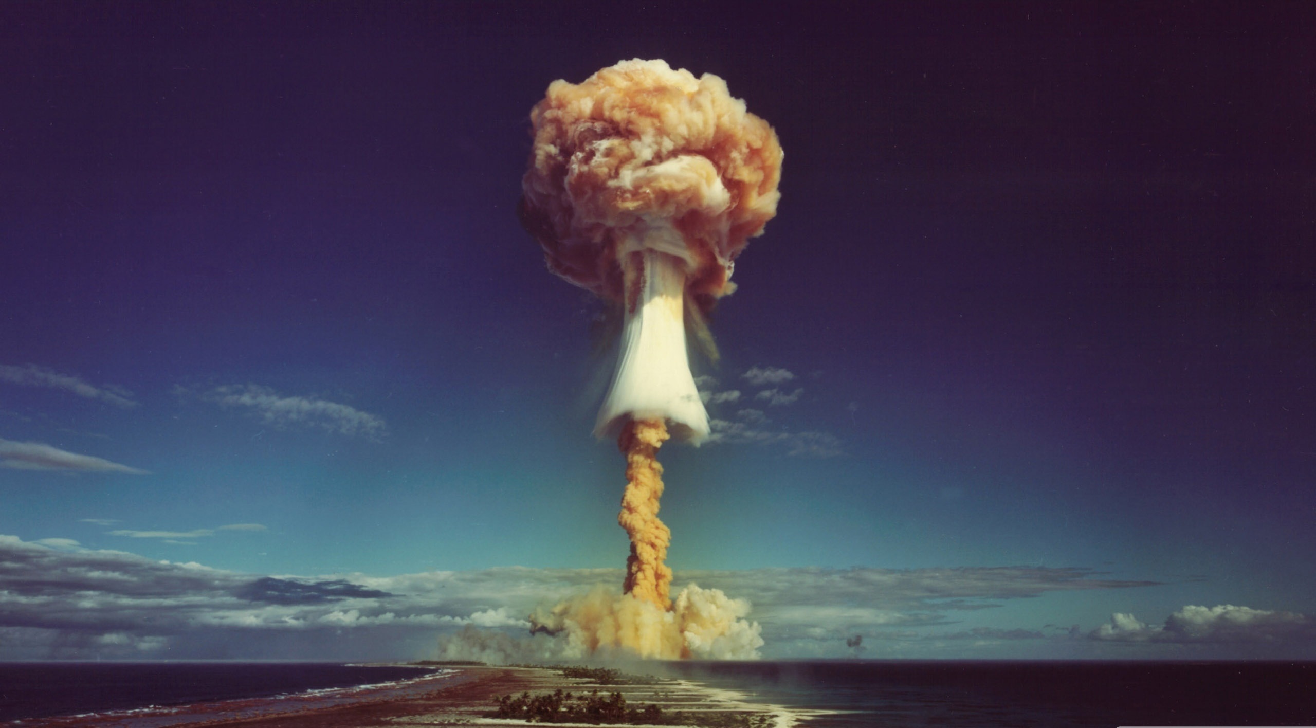 Atomic Bomb HD wallpaper