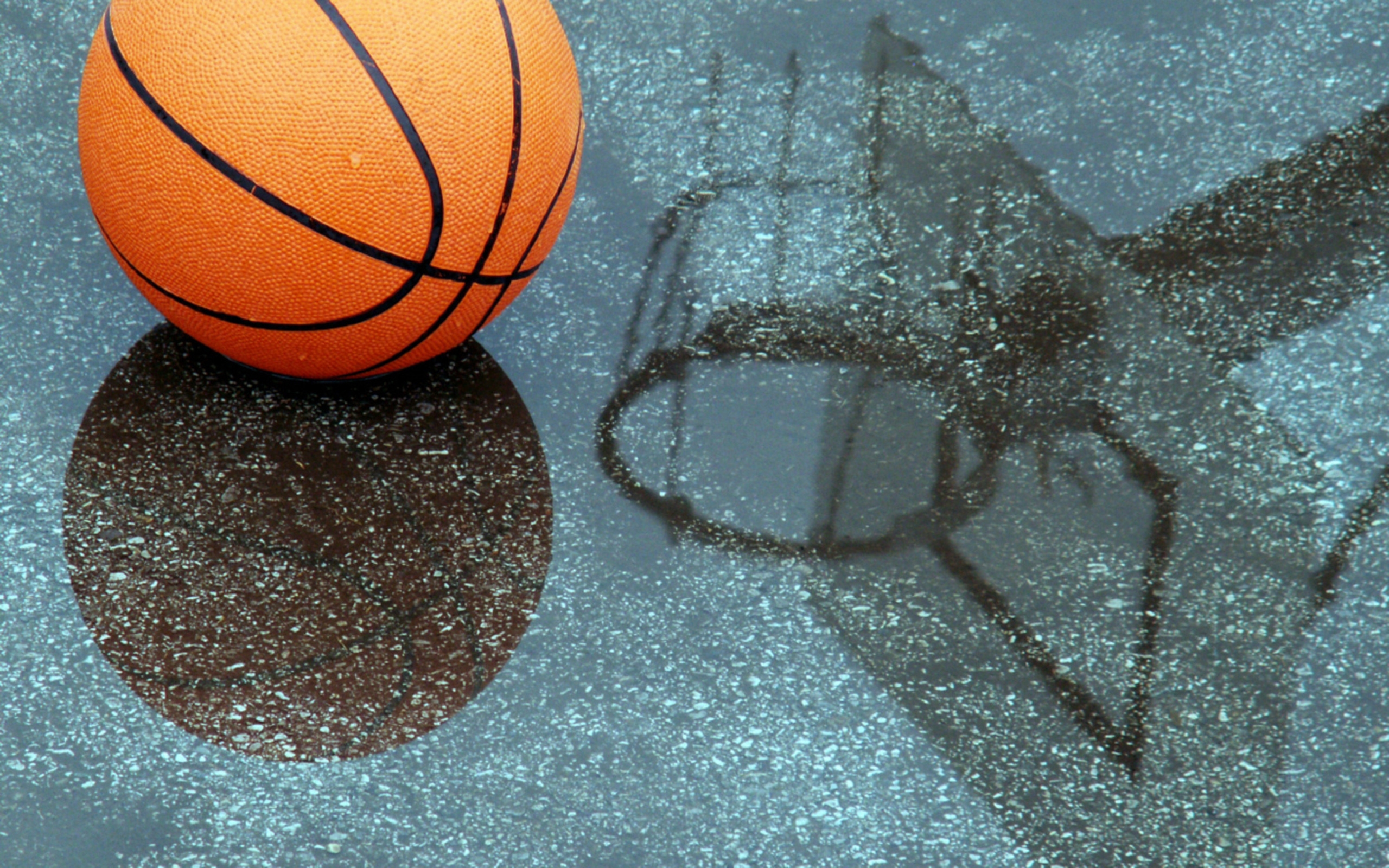 Basketball Pool Reflection 2560×1600