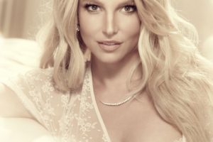 Britney Spears Glamouros