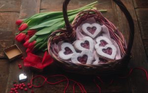 Flowers Basket Heart Pendant Mood