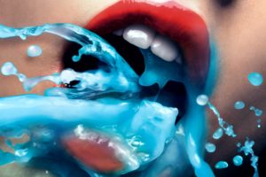 Girl Lips Liquid Blue Red Mac iMac 27
