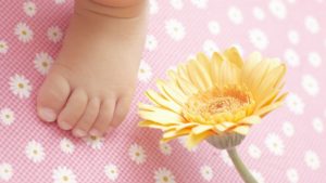 Child Foot Diapers Flowers