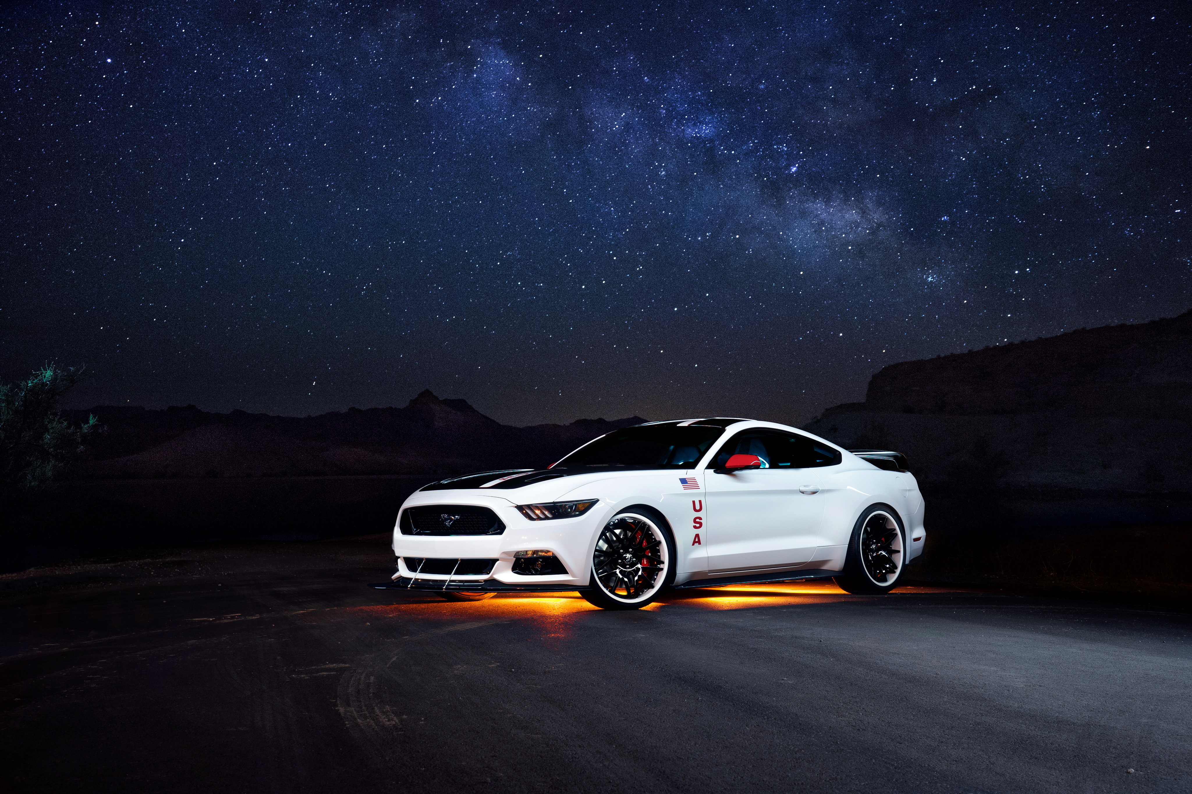 Ford Mustang White Side view Night