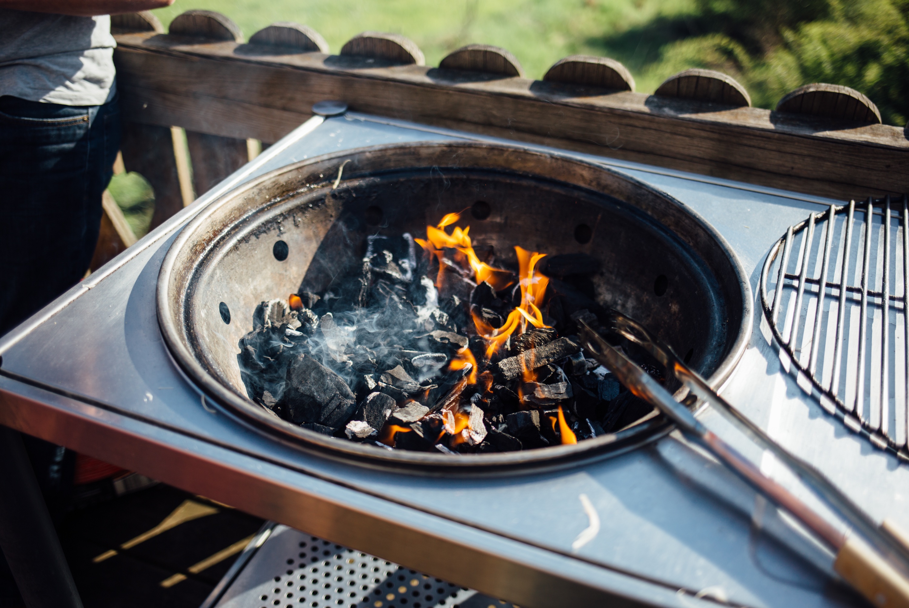 Barbecue Coals Grill