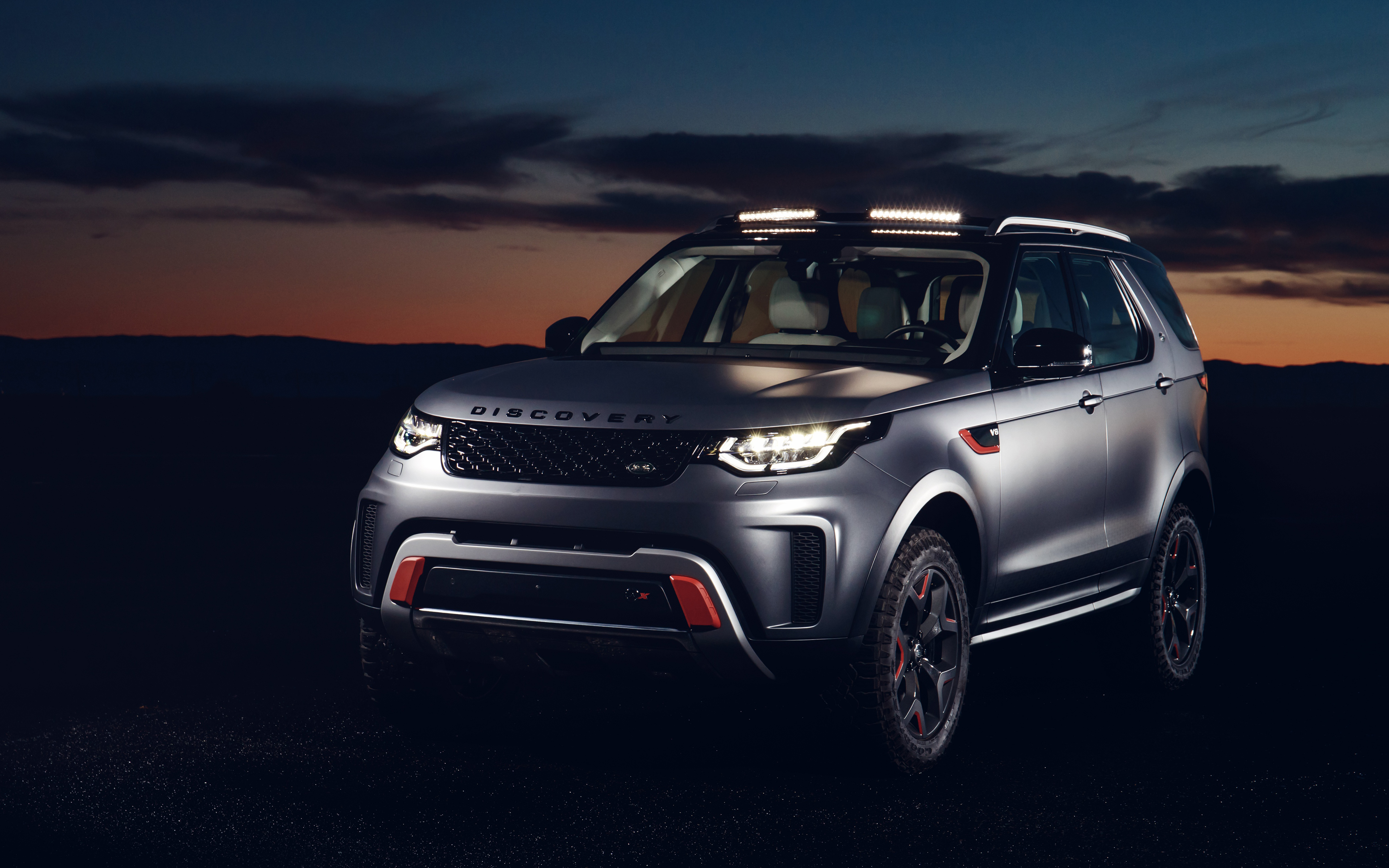 2018 Land Rover Discovery SVX 4K Wallpapers