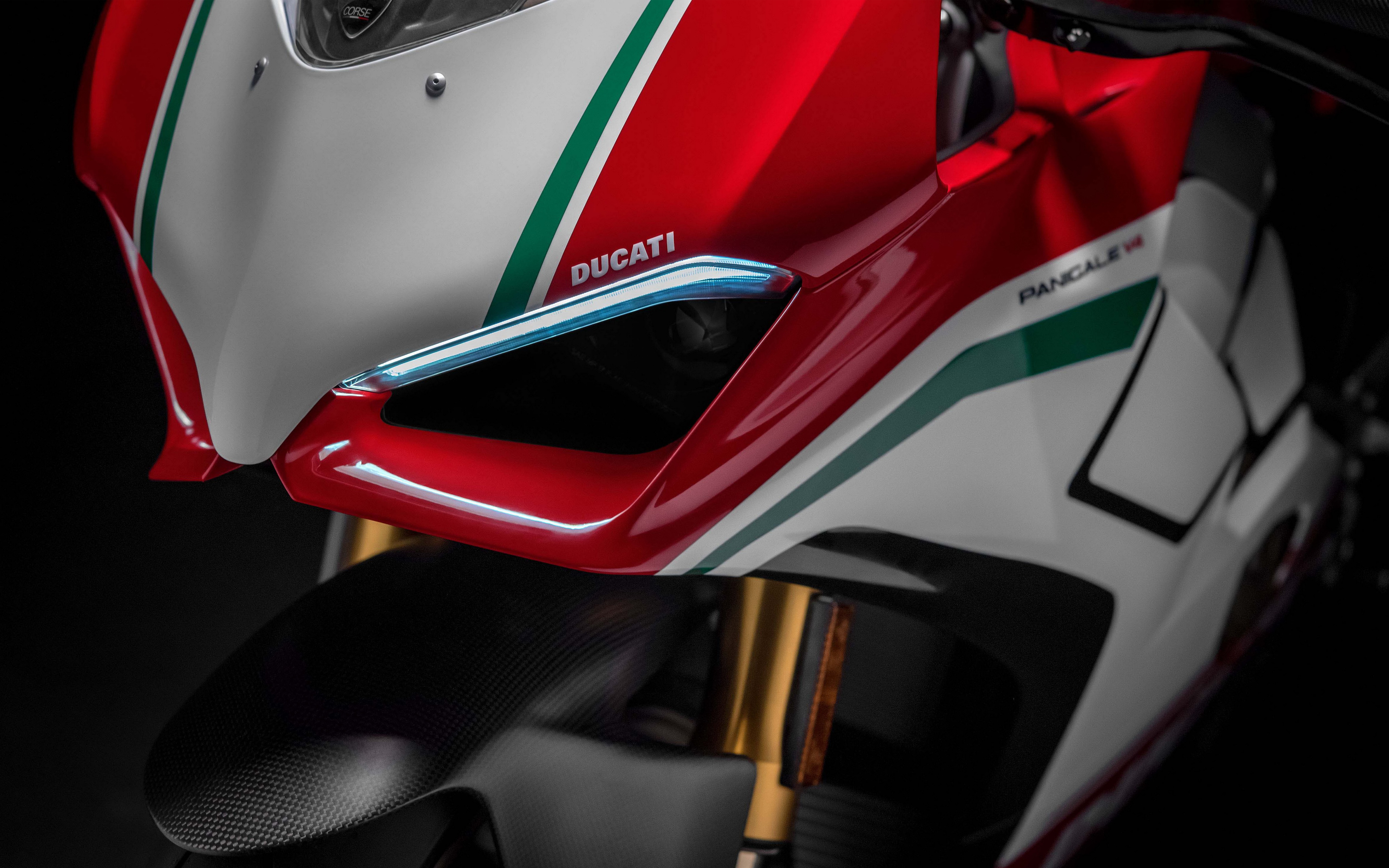 Ducati Panigale V4 Speciale 2018 4K