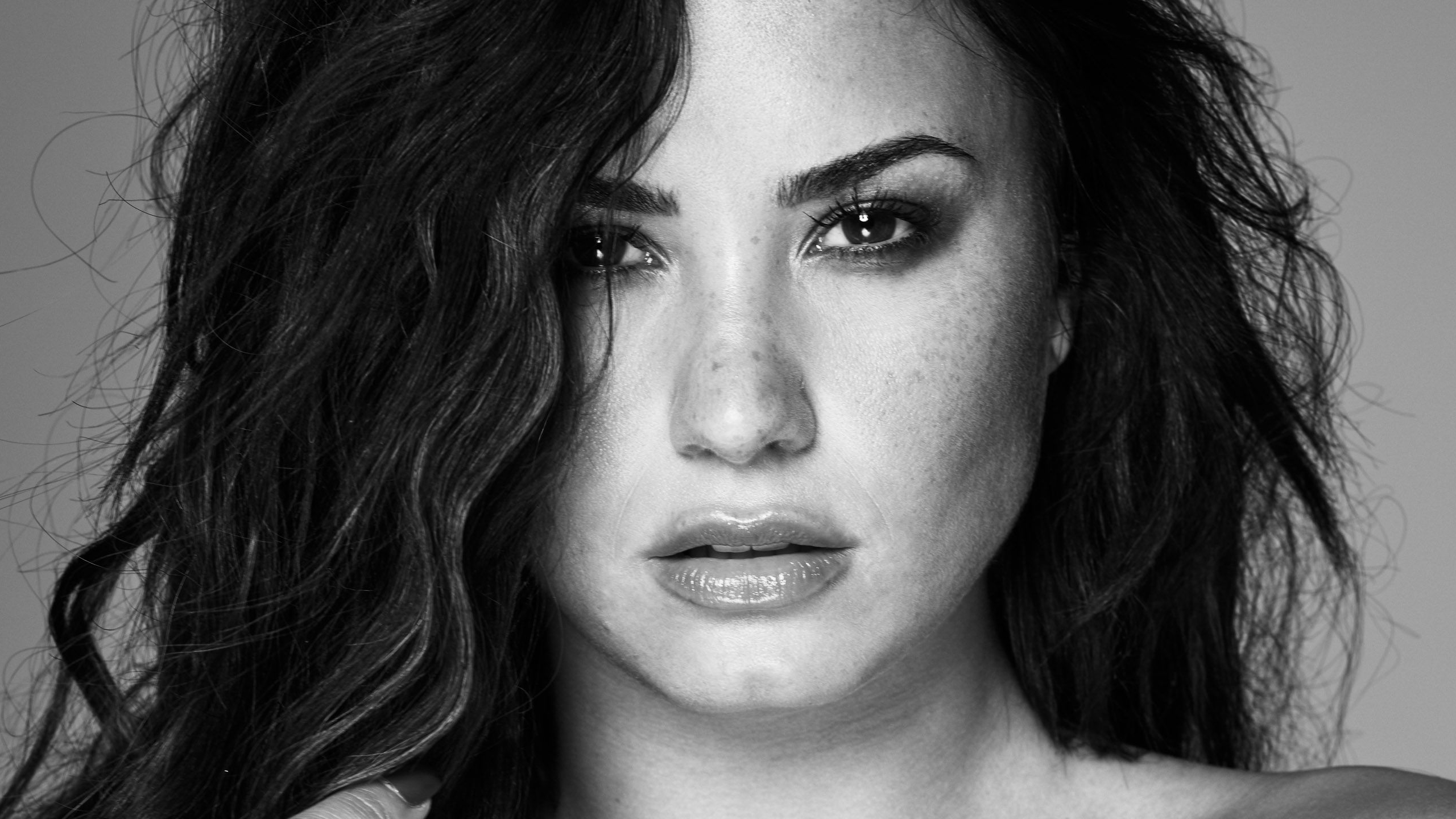 Demi Lovato Tell Me You Love Me HD Wallpapers