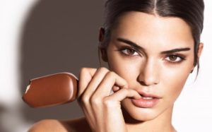 Kendall Jenner Magnum Double Ice Cream 4K