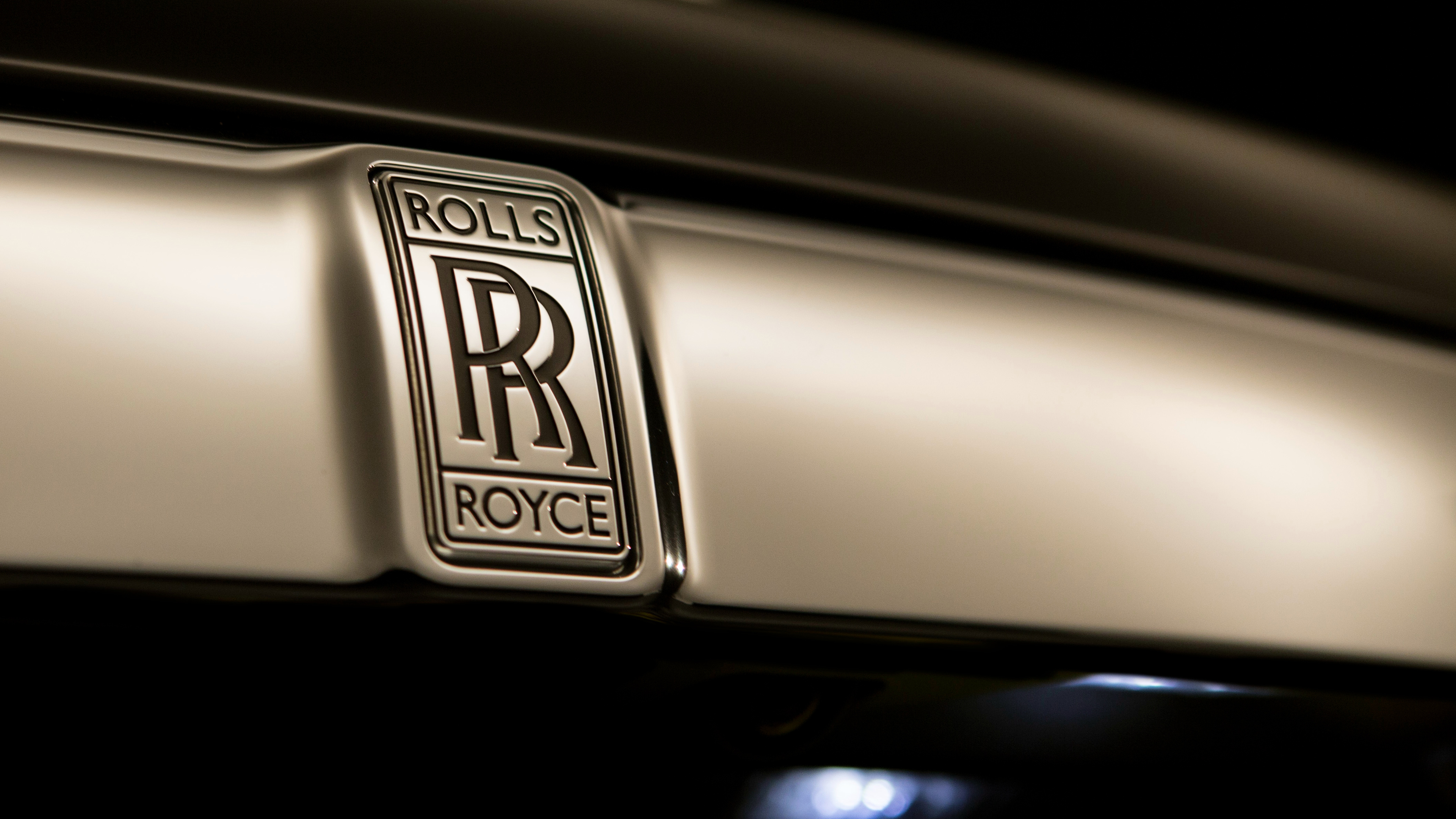 Rolls-Royce Dawn Logo 4K
