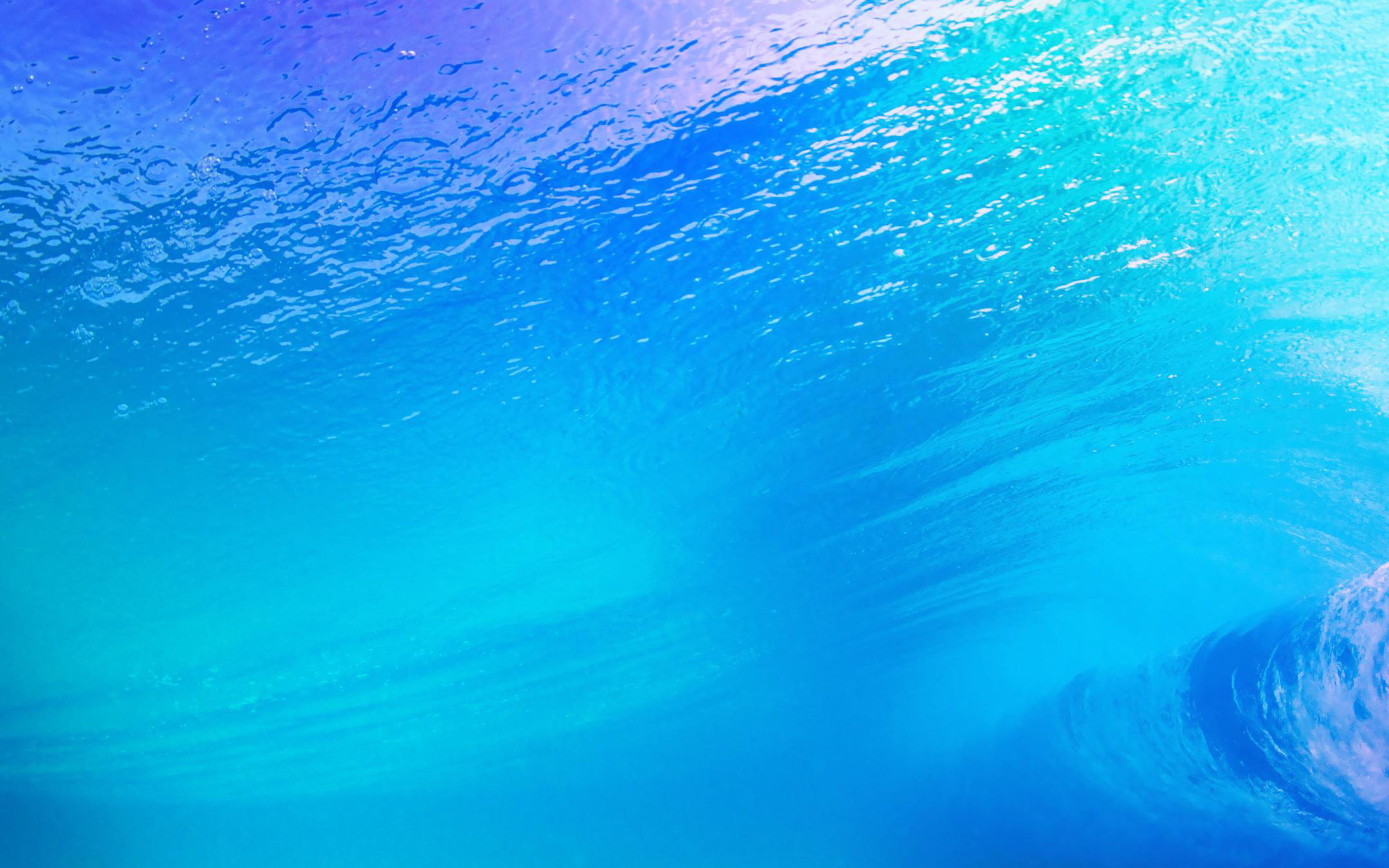 Ocean Waves in Blue Wallpapers