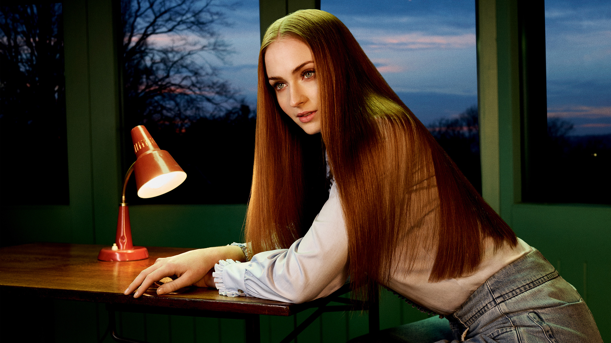 Sophie Turner Actress Wallpapers