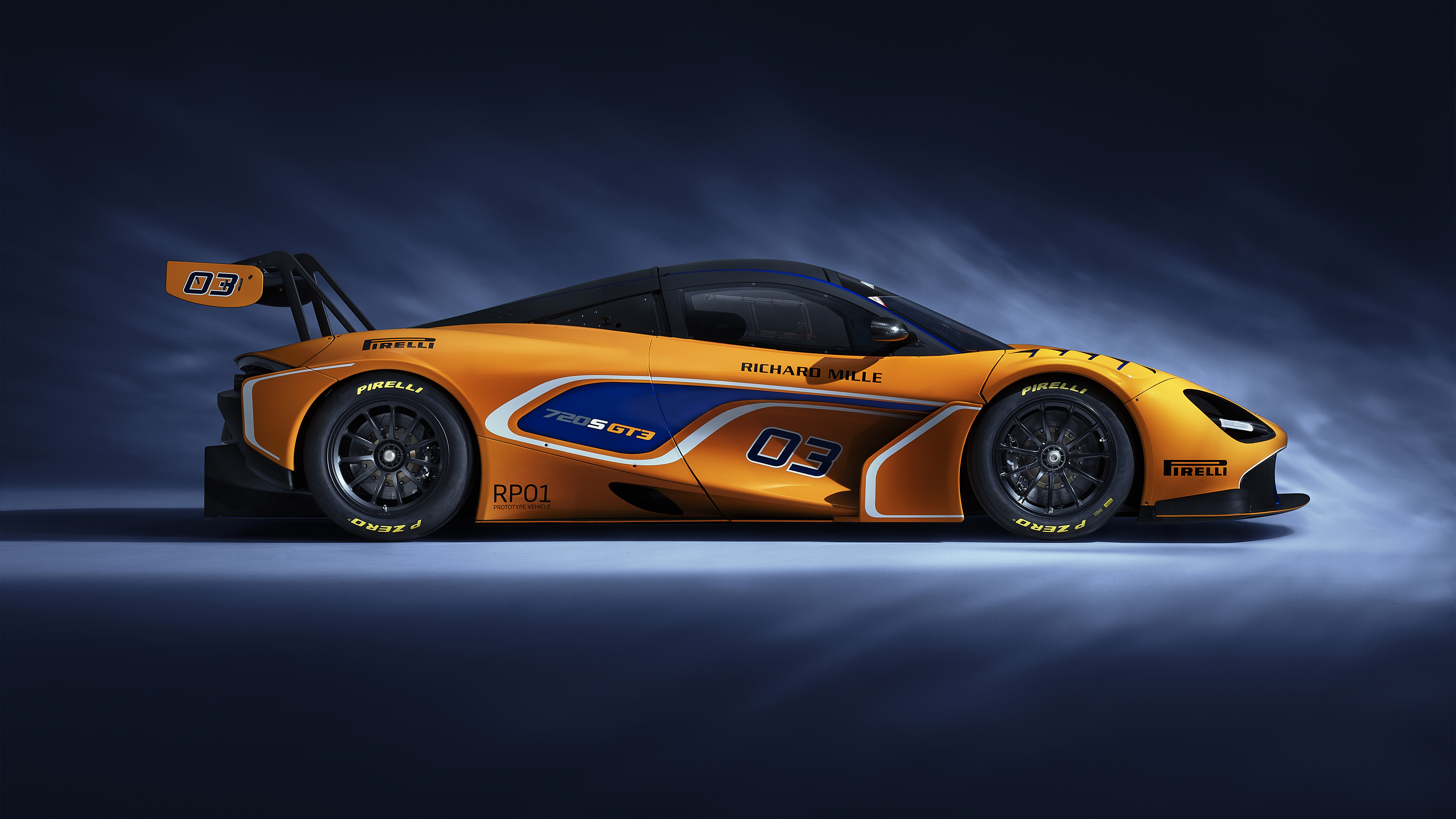 McLaren 720S GT3  4K 8K