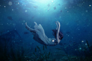 Girl Underwater Dream 4K