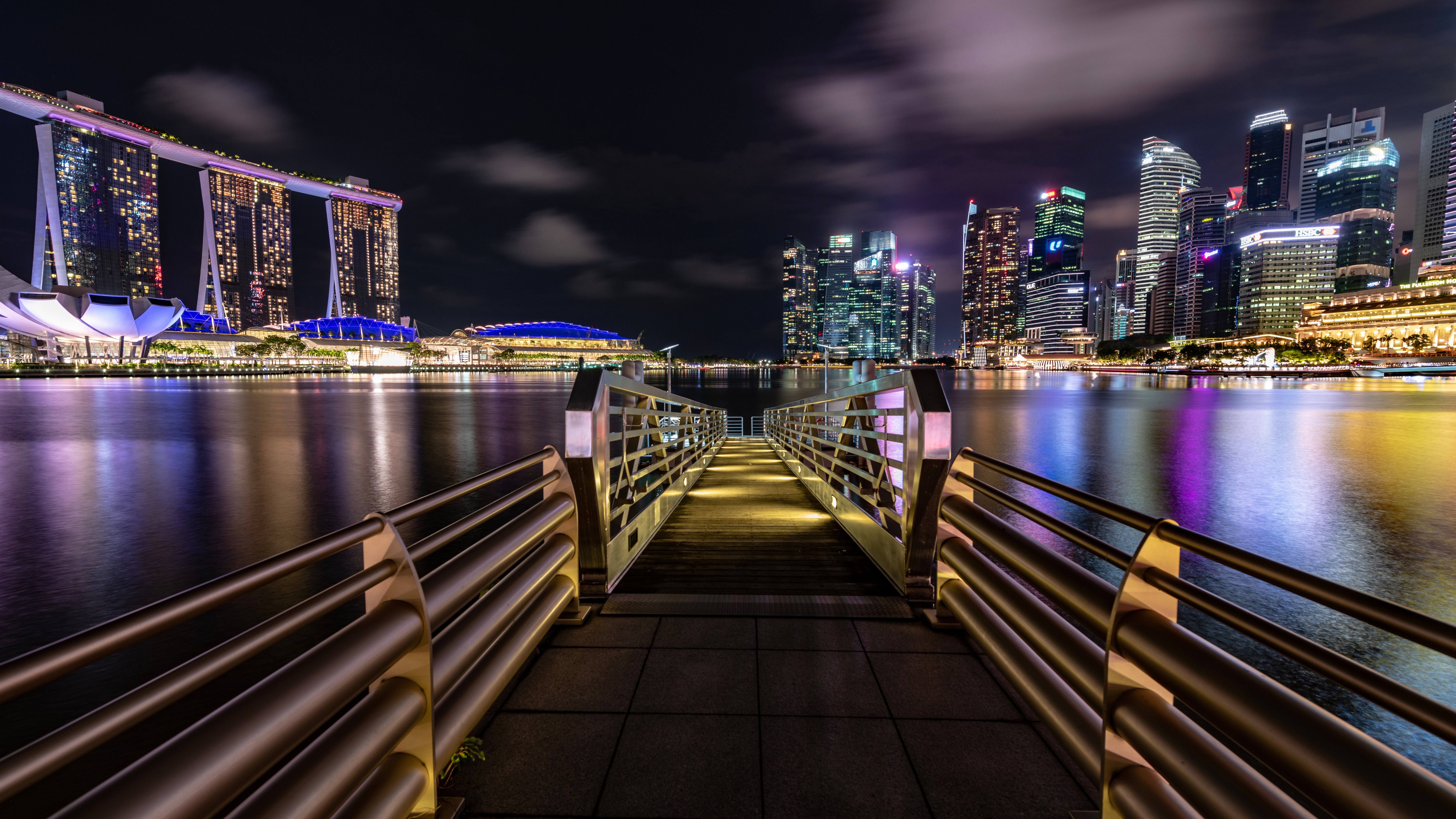 Marina Bay At Night Singapore 4K 8K