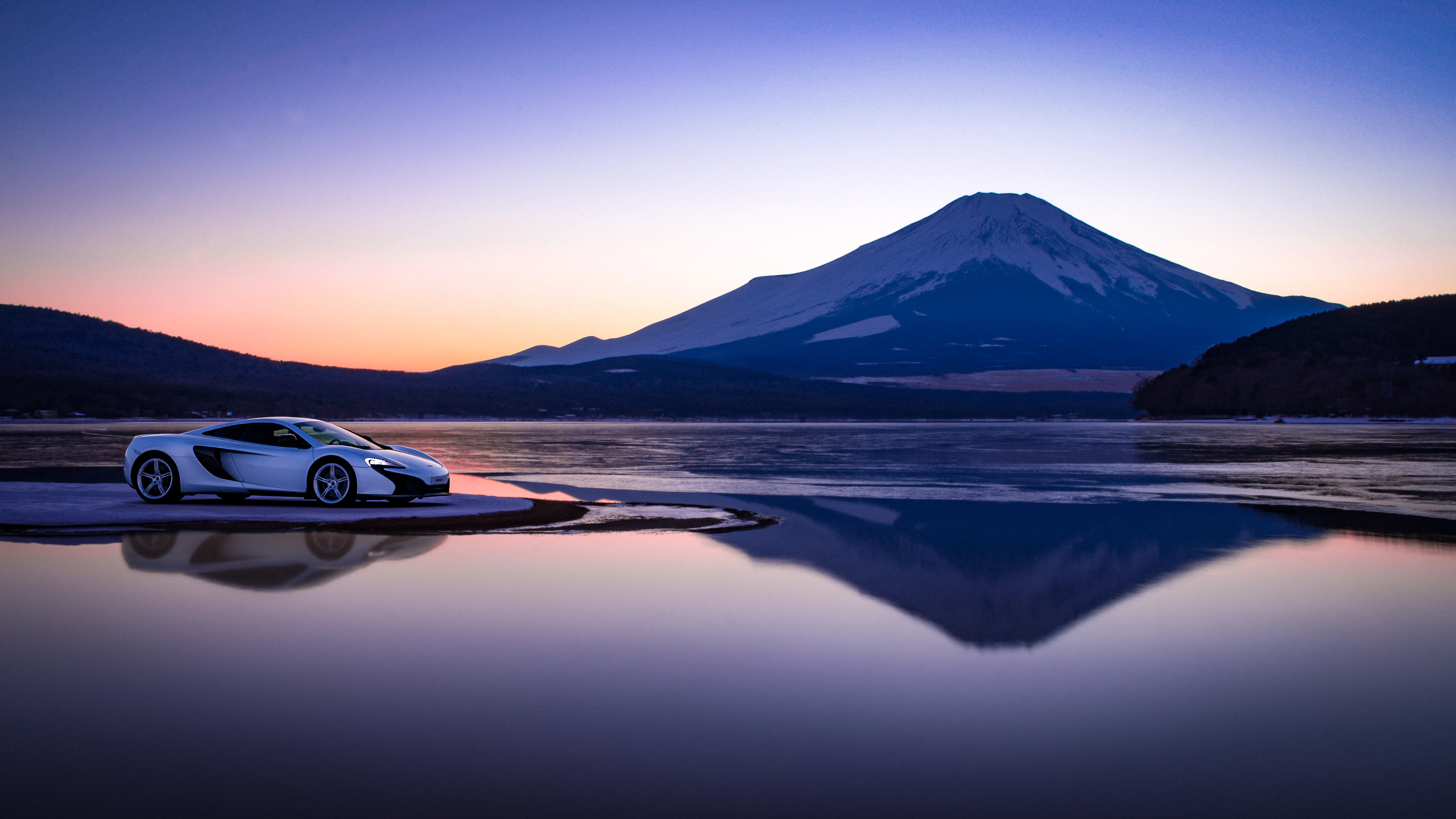 McLaren at Mount Fuji Wallpapers