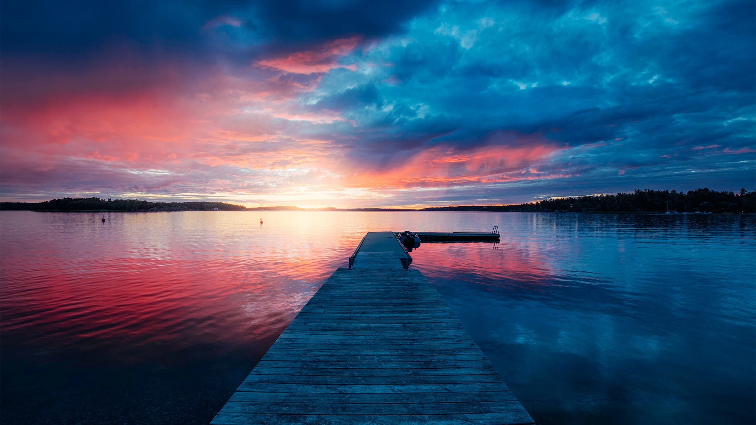 Sunset Lake Scenery
