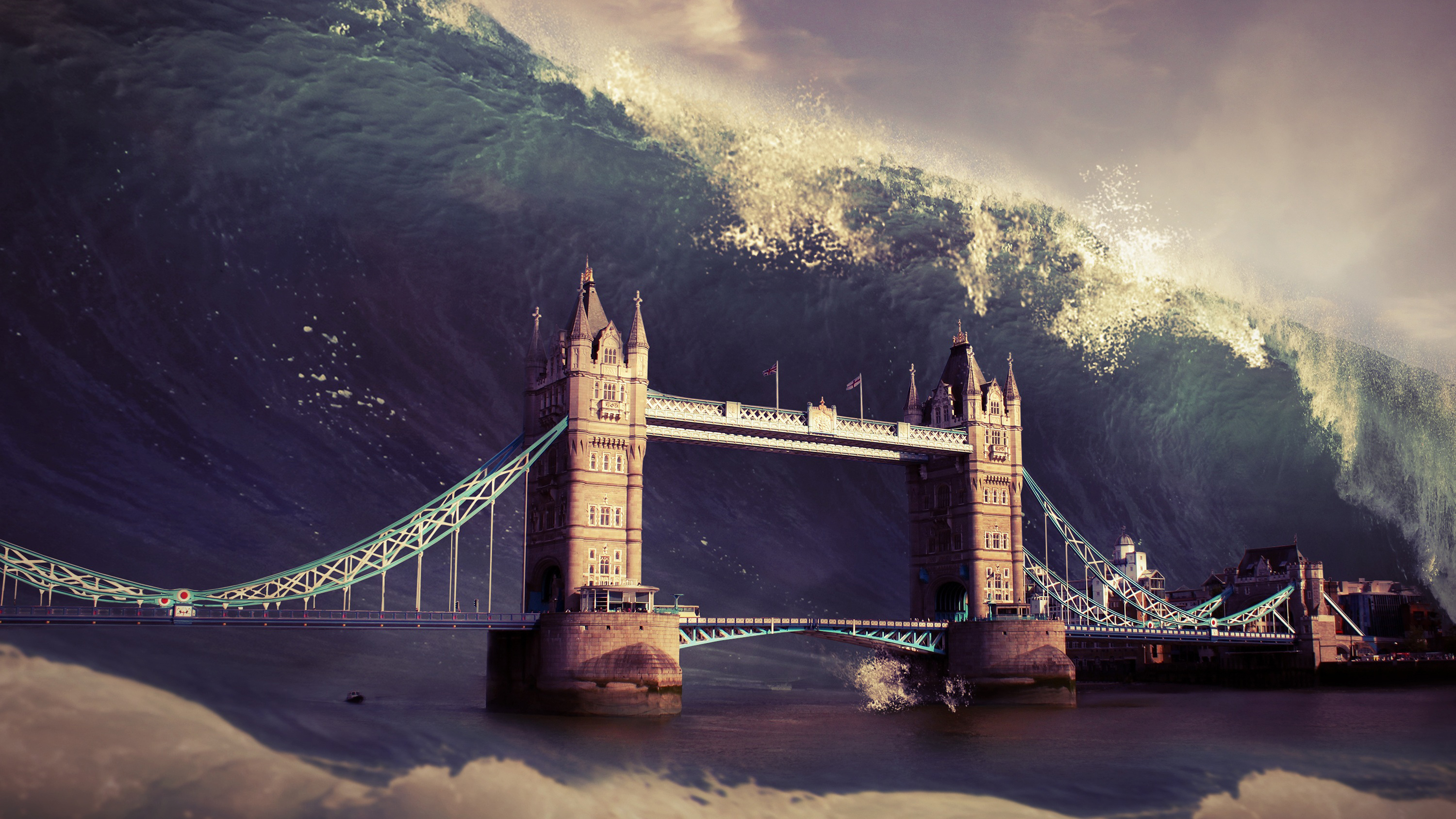Wave London Tower Bridge