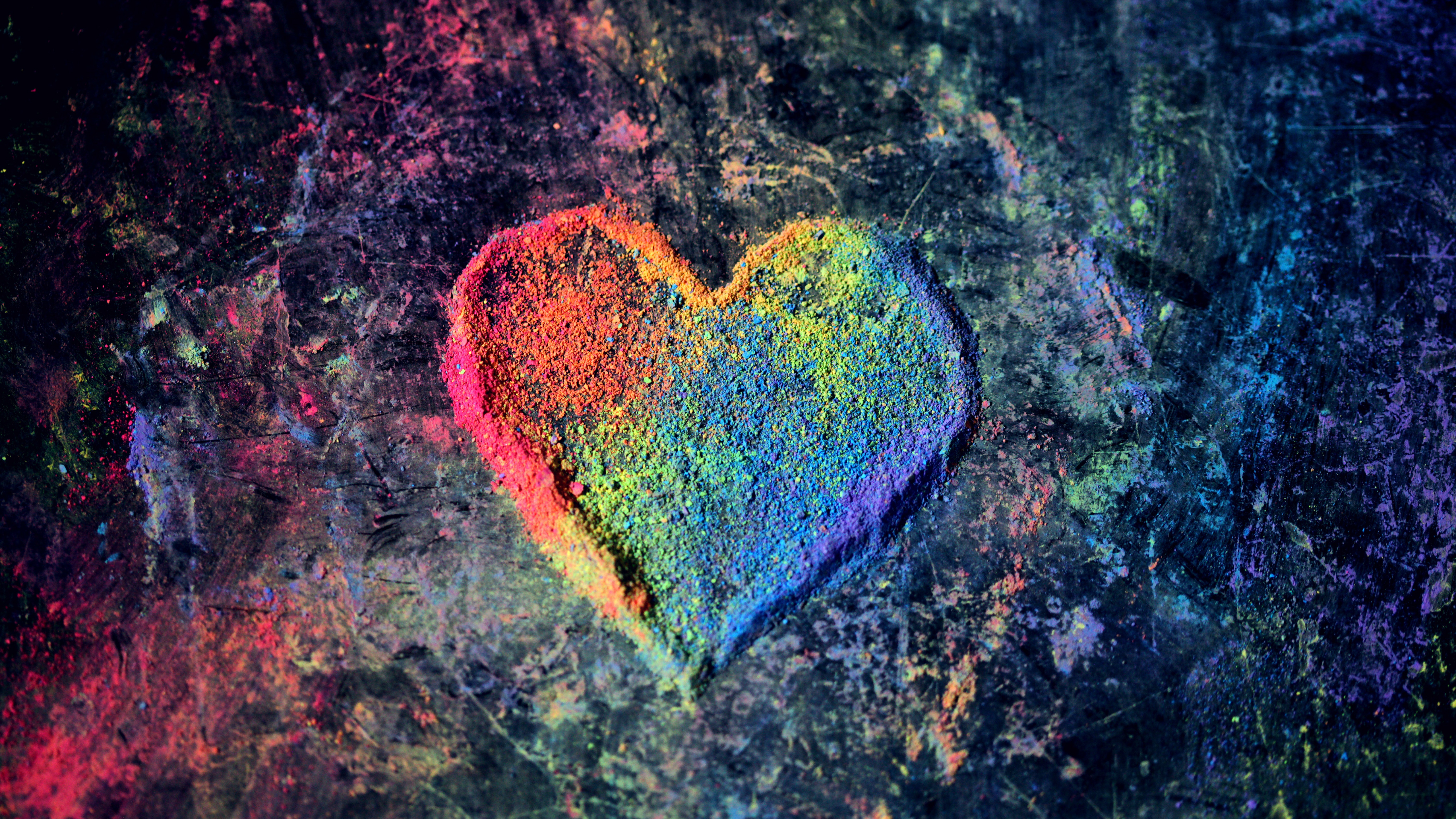 Colorful Valentine Love Heart 4K 5K