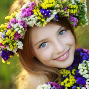 Smiley Cute Blue Eyes Little Girl With Colorful Bouquet Is Having Flower Wreath On Head HD Cute