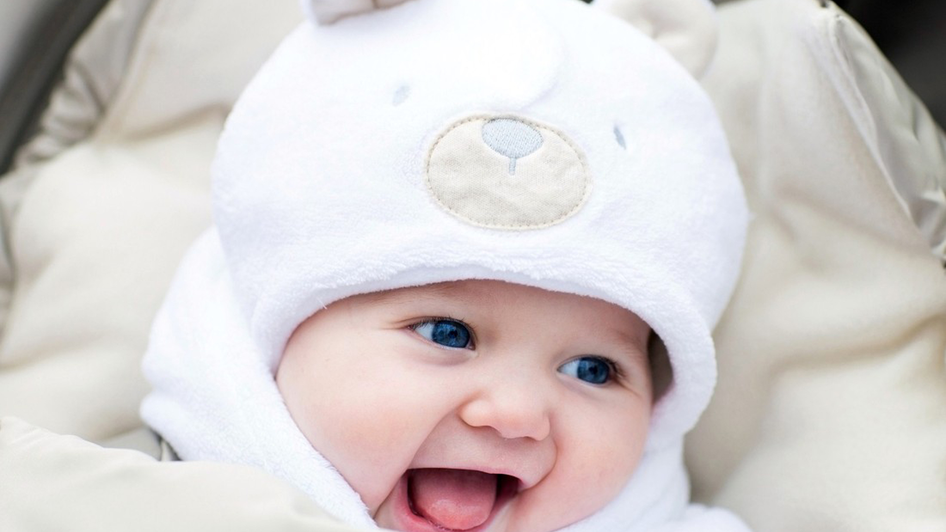 Blue Eyes Cute Baby Is Wearing White Dress And Cap HD Cute Wallpapers | HD  Wallpapers