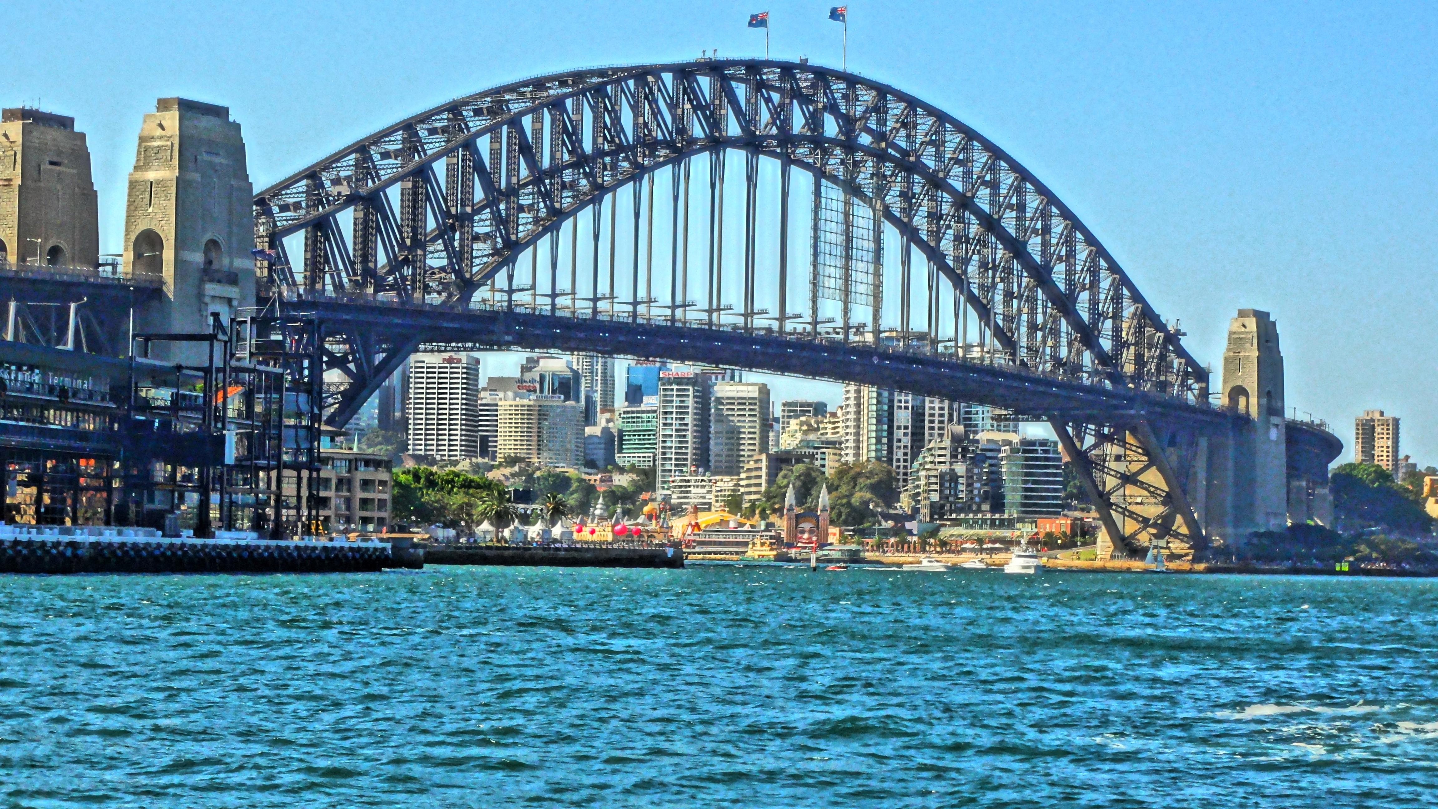 Beautiful Sydney Harbour Bridge in