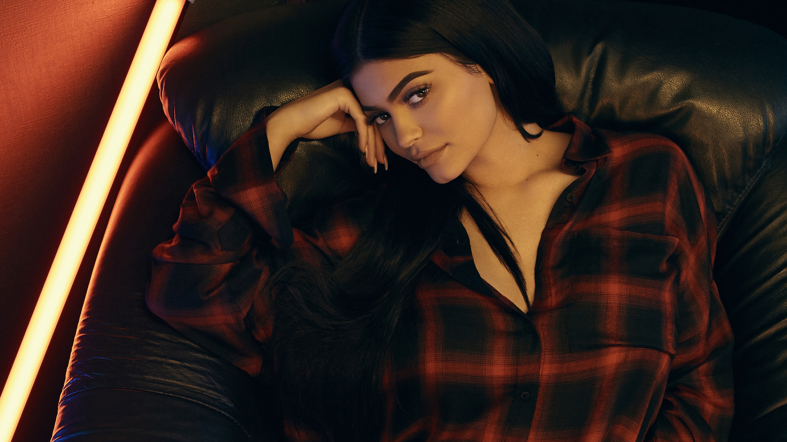 Kylie Jenner 22 Wallpapers