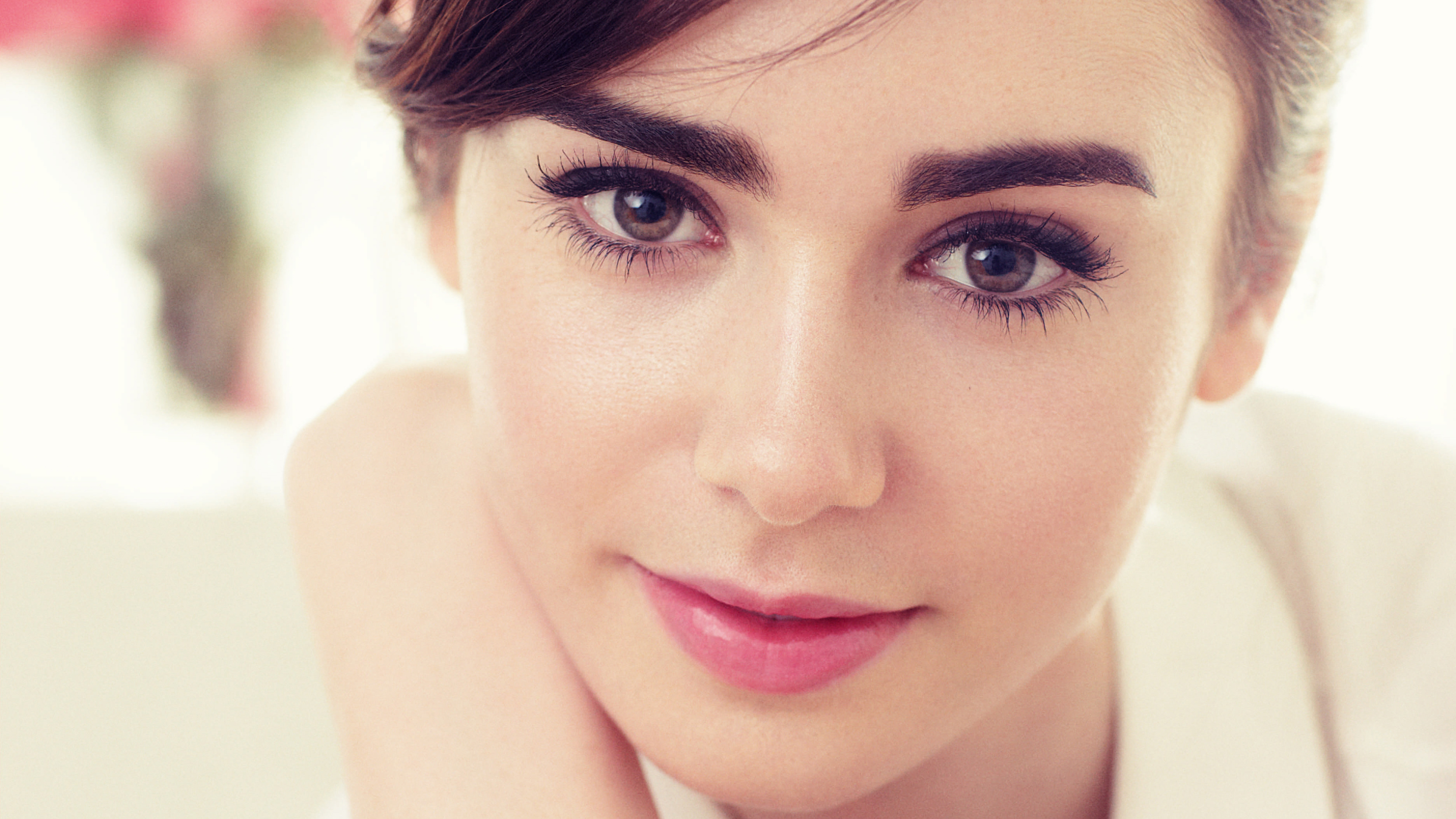 Lily Collins 4K