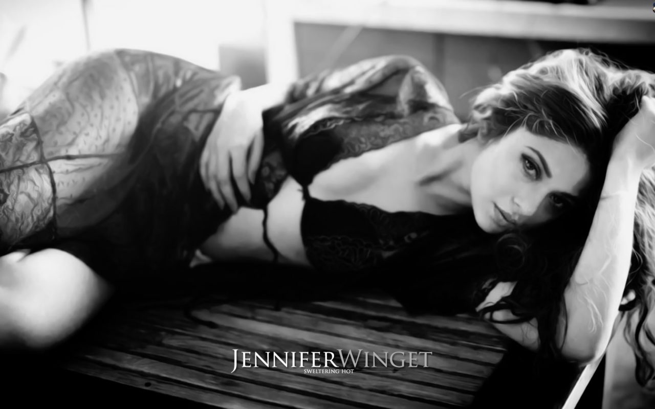 Top 40 Jennifer Winget Hot Pictures