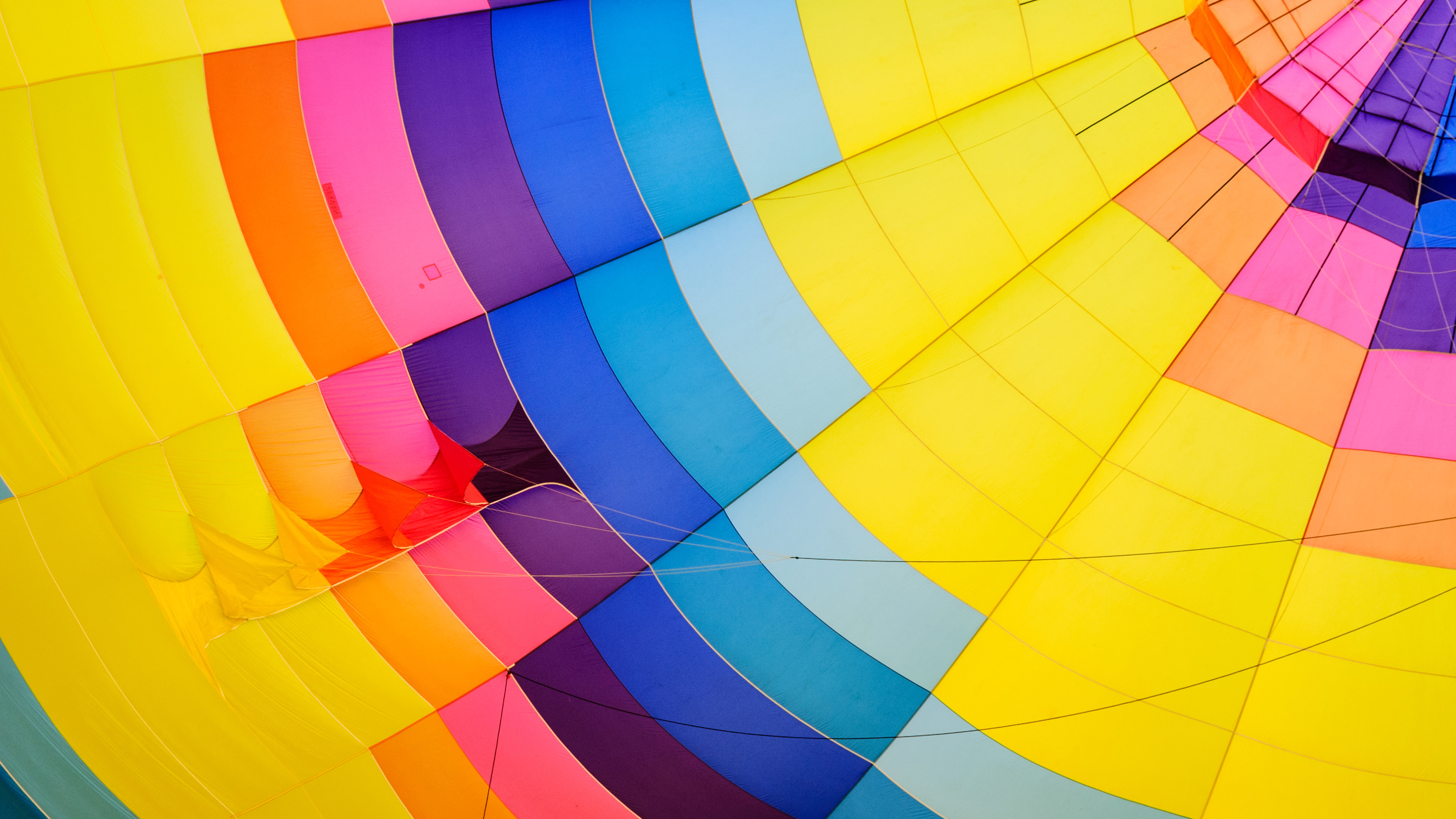Colorful Hot Air Balloon 4K