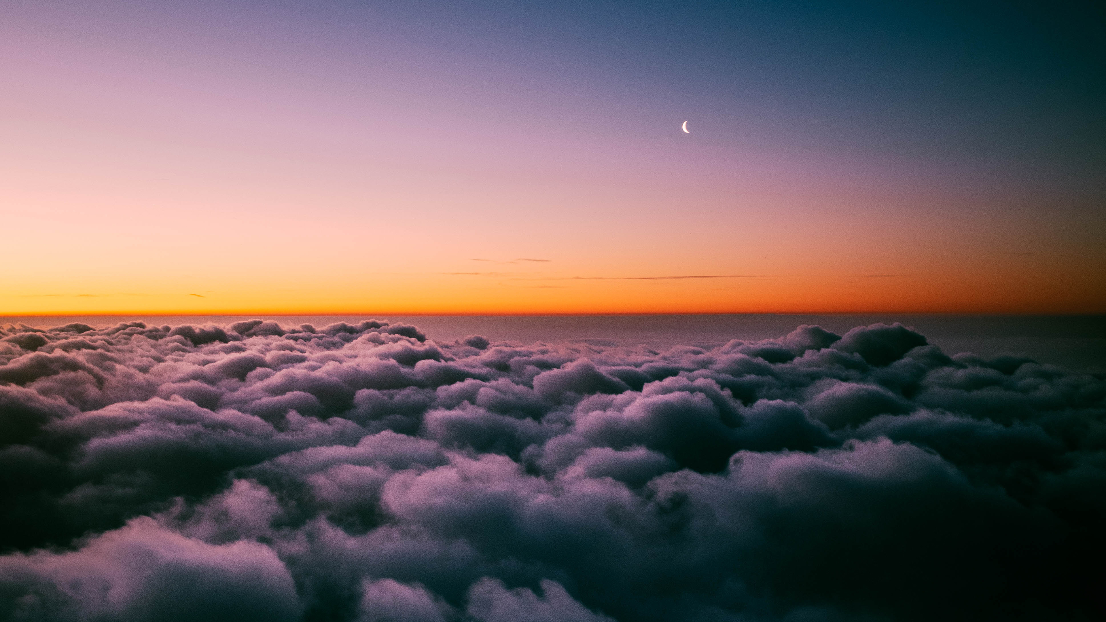 Sunset Horizon Above Clouds 4K
