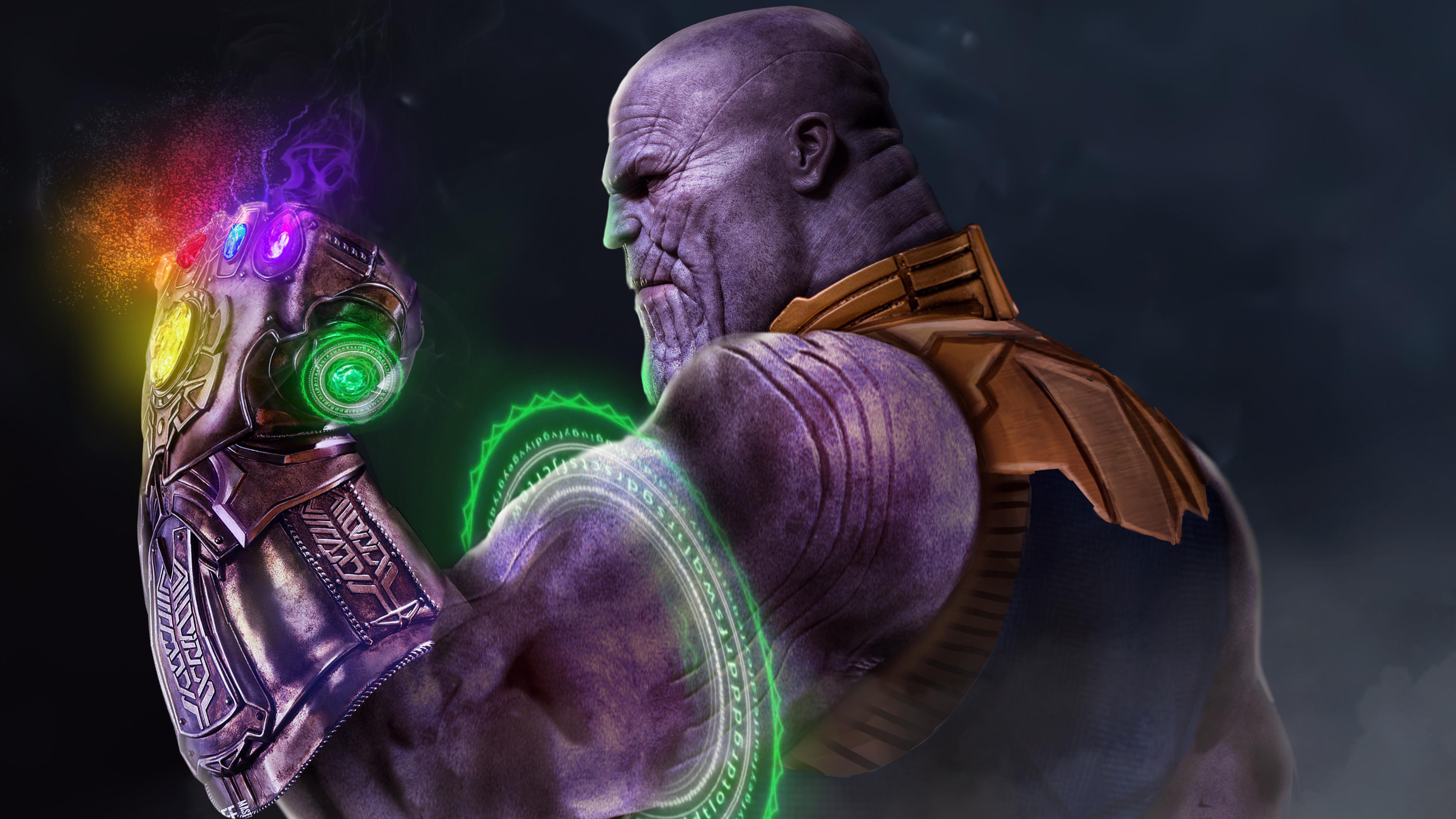 Thanos with Infinity Gauntlet 4K Wallpapers